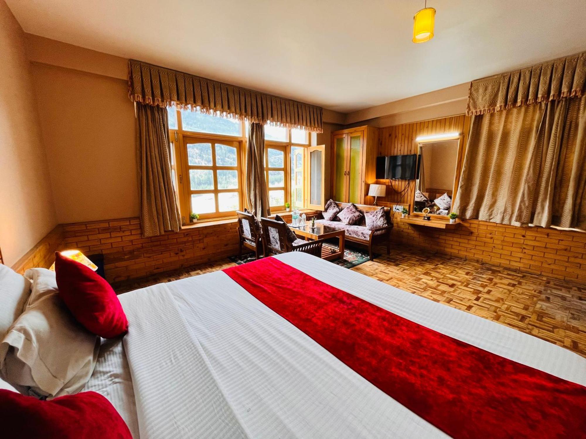 The Hollywood Vibes - #Riverview #Premium Rooms #Prime Location #Most Awarded #Parking #Top Rated #Open Terrace #Best Selling Hotel In Manali Extérieur photo